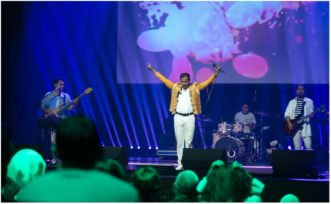 QUEEN LIVE AT WEMBLEY '86